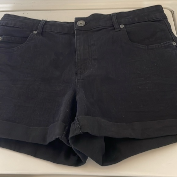 Highway Jeans Cuffed Black Gun Metal Rivets Sz 11/12 - Picture 6 of 8